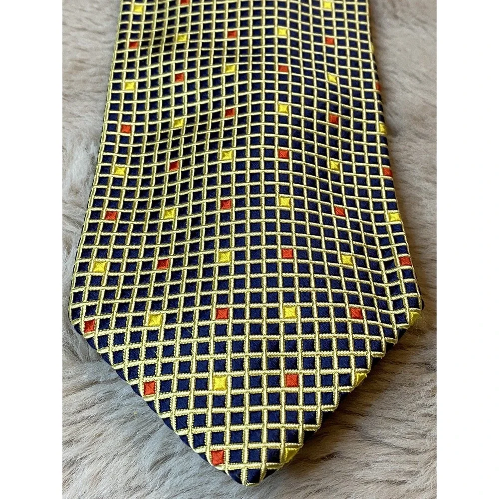 Boss Hugo Boss Men's Black/Gold/Red Geometric 100% Silk Neck Tie 55